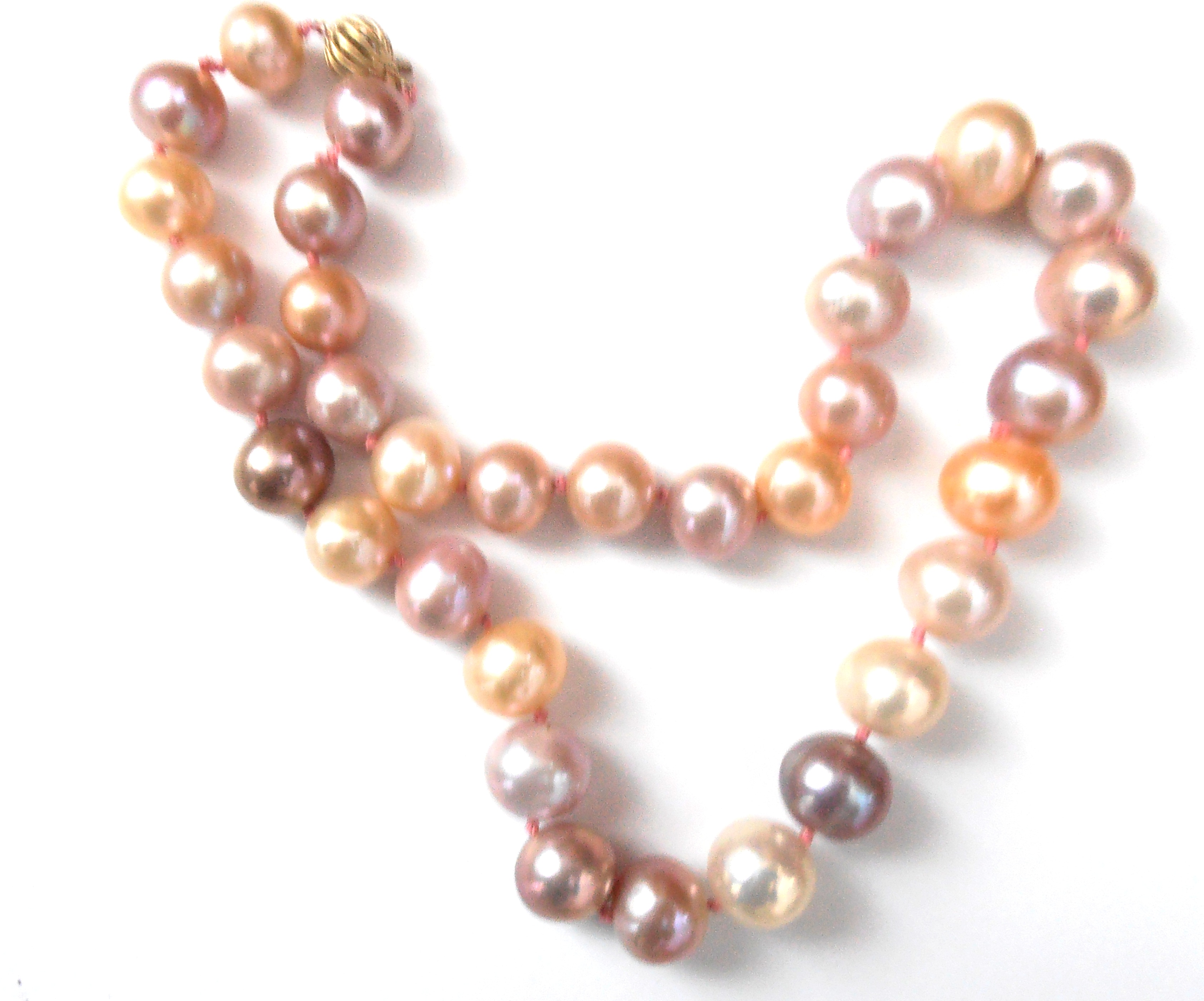 Freshwater Pearls –Natural & Not So Natural Colors